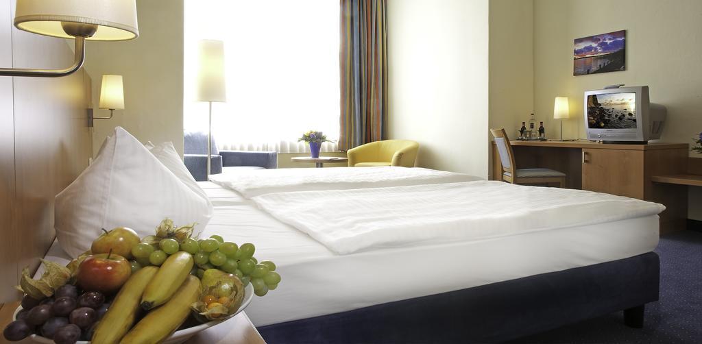 Hotel Xenia Sellin  Bagian luar foto